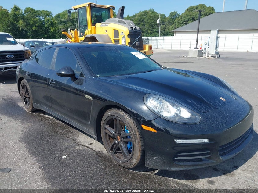 2015 PORSCHE PANAMERA auction photo 1