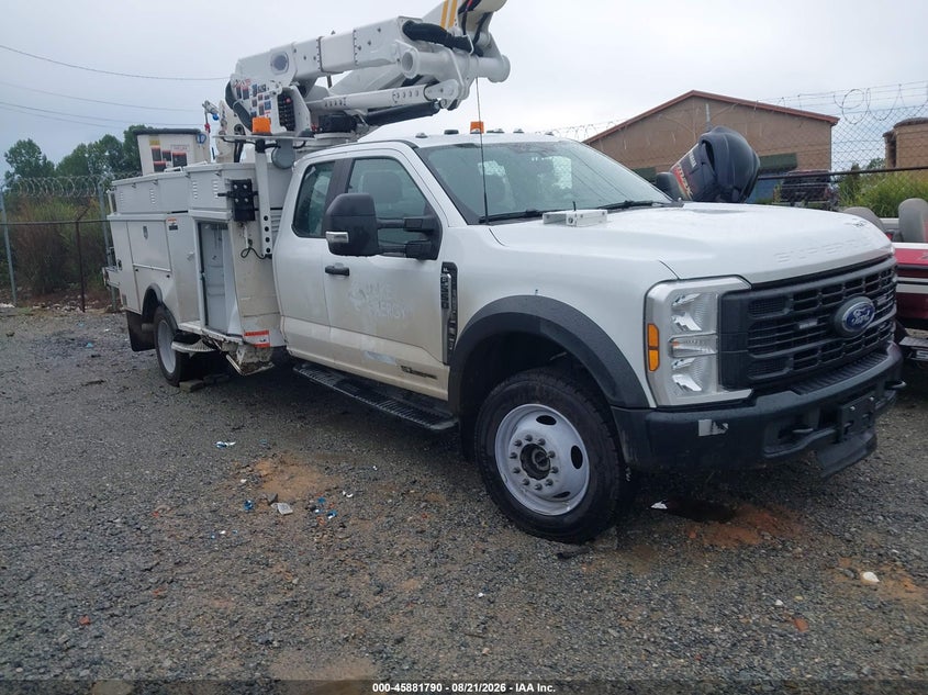 2025 FORD F-550 CHASSIS XL
