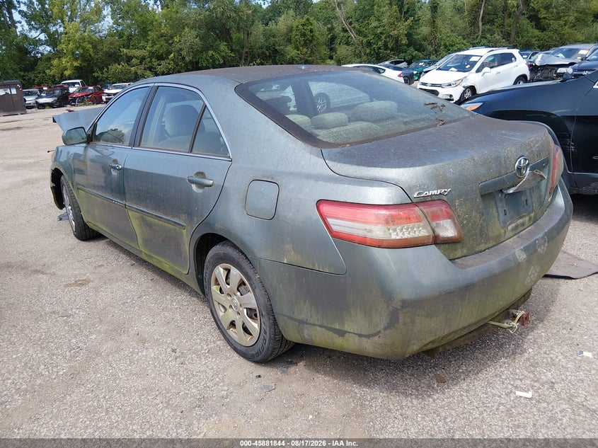 2011 TOYOTA CAMRY auction photo 3