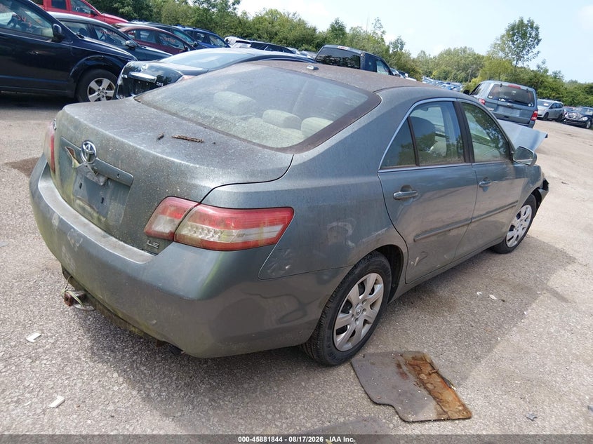 2011 TOYOTA CAMRY auction photo 4