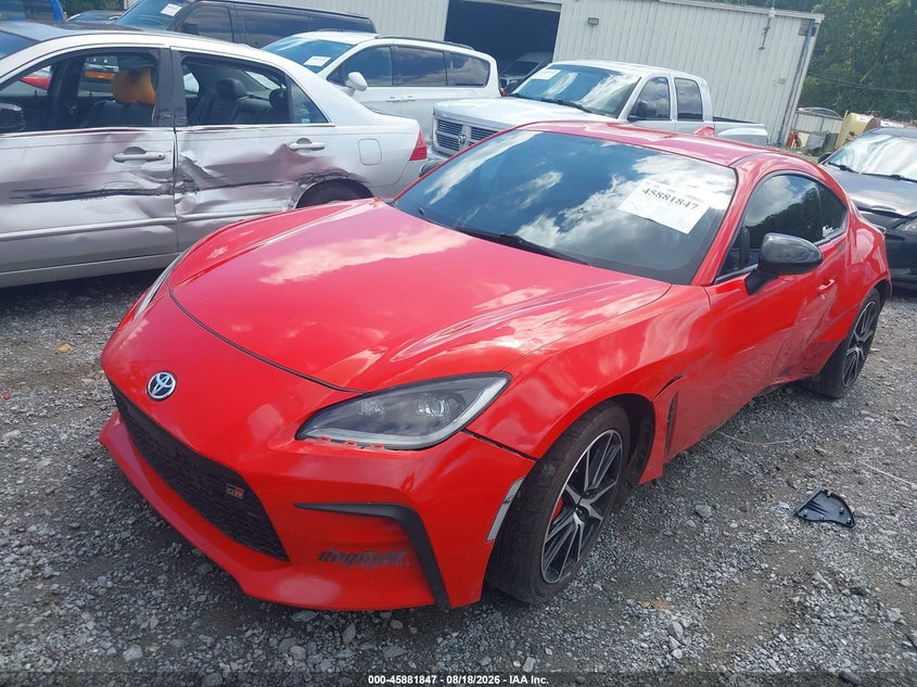 2022 TOYOTA GR86 auction photo 2
