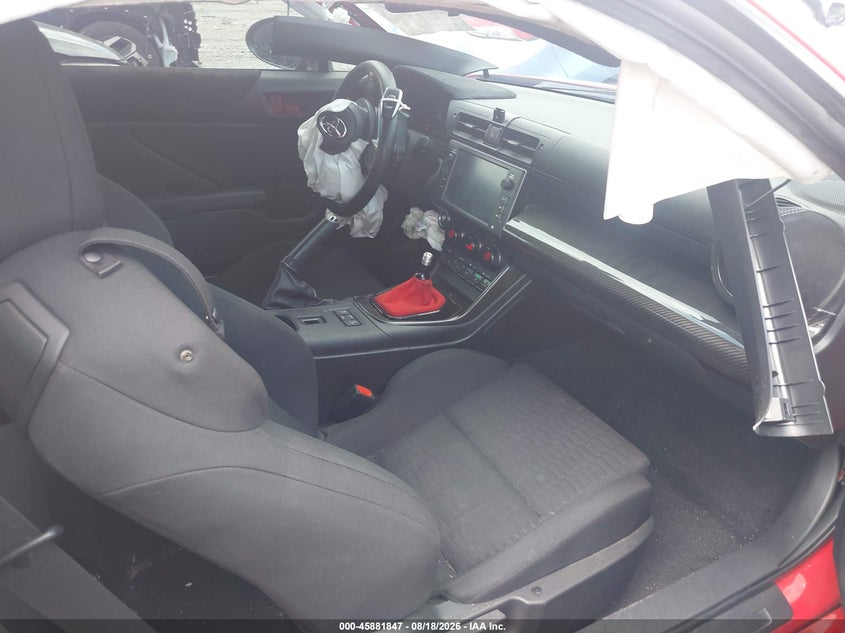 2022 TOYOTA GR86 auction photo 5