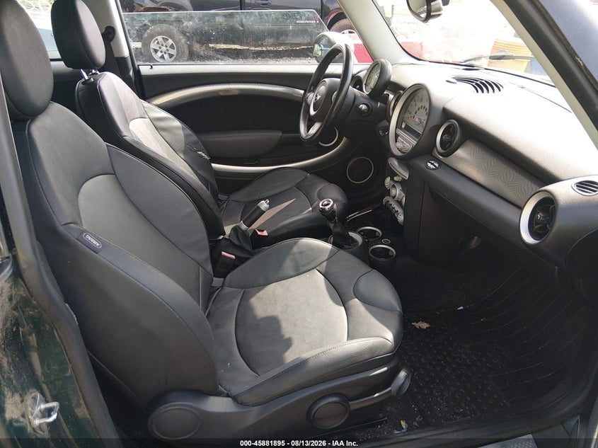 2008 MINI COOPER S auction photo 5