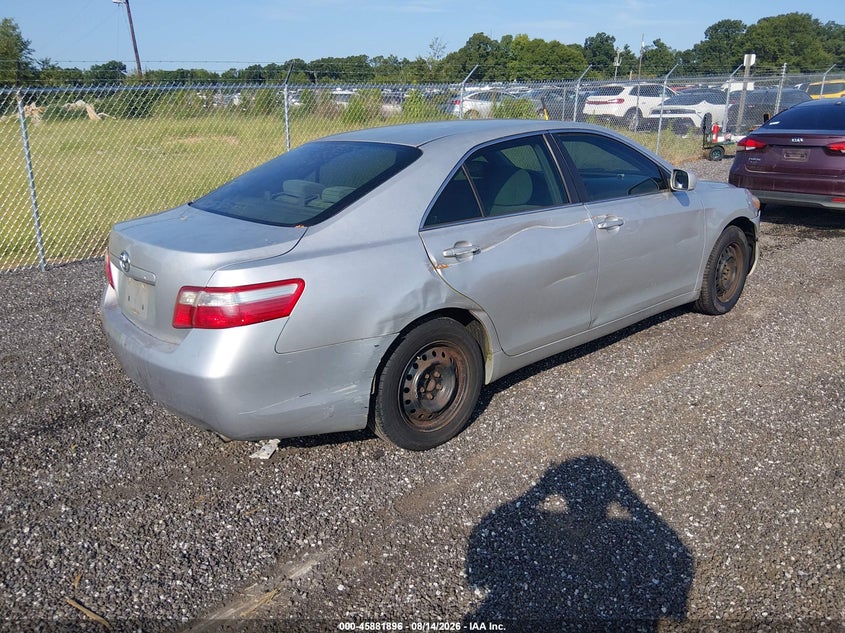2009 TOYOTA CAMRY auction photo 4