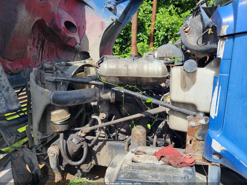2007 FREIGHTLINER CONVENTIONAL auction photo 6