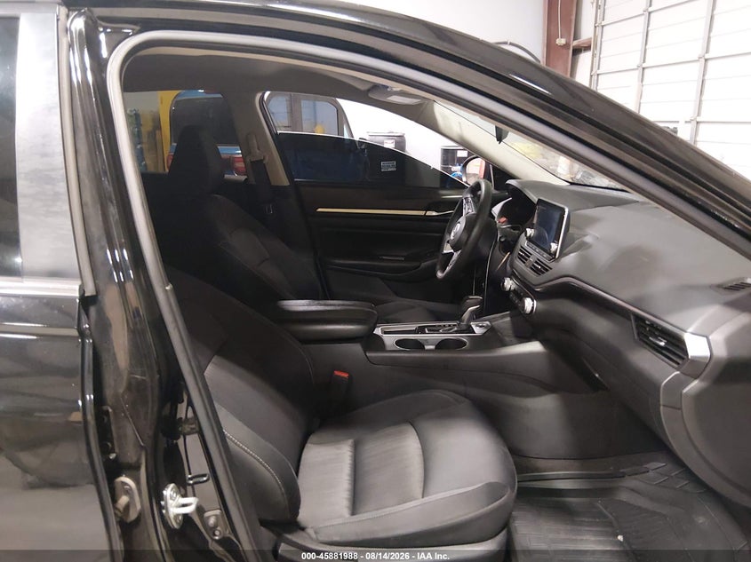 2022 NISSAN ALTIMA auction photo 5