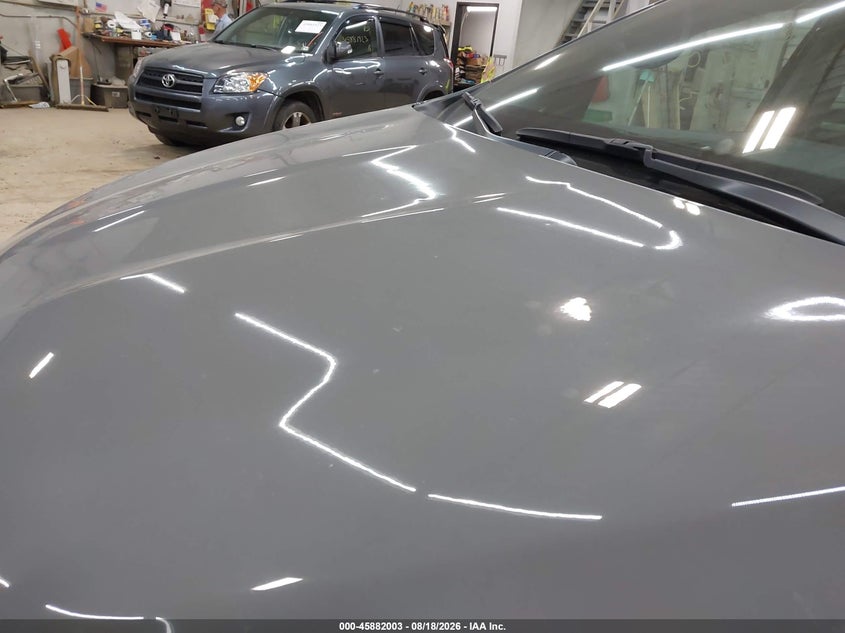 2023 CHRYSLER PACIFICA HYBRID auction photo 6