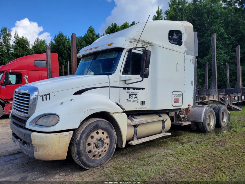 2005 FREIGHTLINER CONVENTIONAL auction photo 2