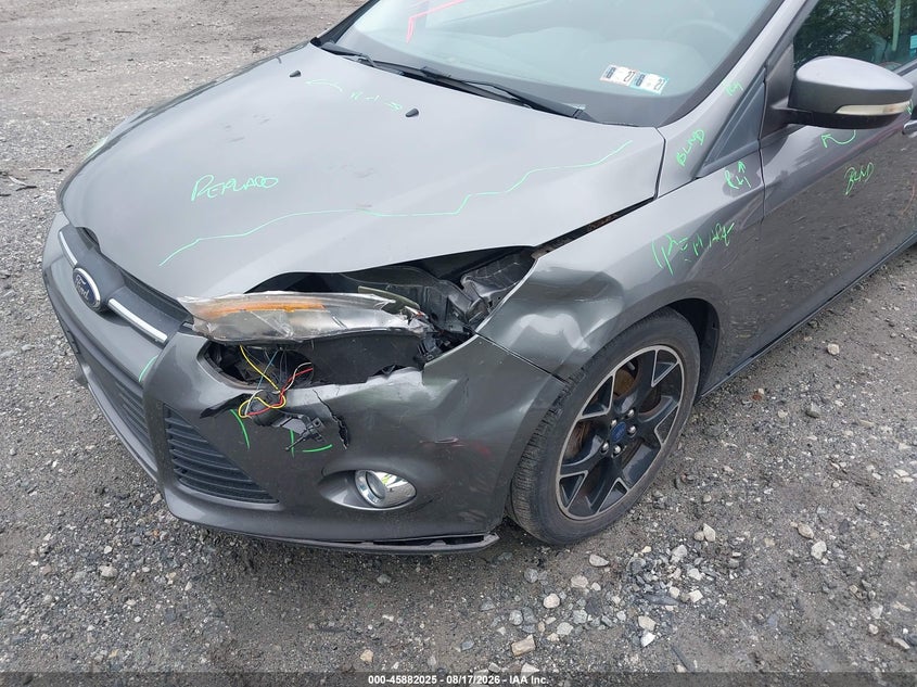 2014 FORD FOCUS auction photo 6