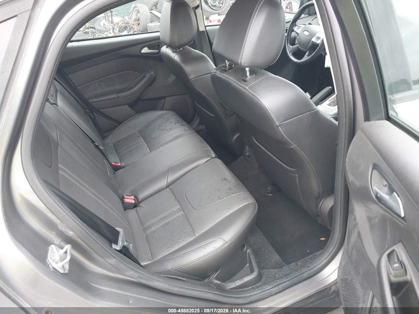 2014 FORD FOCUS auction photo 8