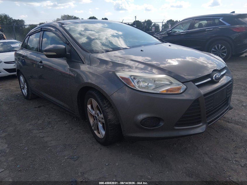 Vin: 1fadp3f27el295696, lot: 46381065, ford focus se 2014 img_1