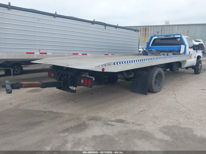 2011 FORD F-550 CHASSIS — zdjęcie 4
