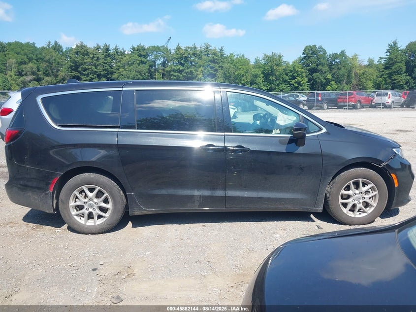 CHRYSLER PACIFICA - zdjęcie 13