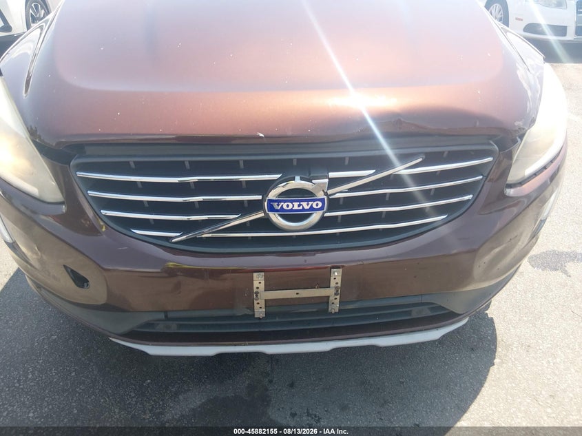 2016 VOLVO XC60 auction photo 6