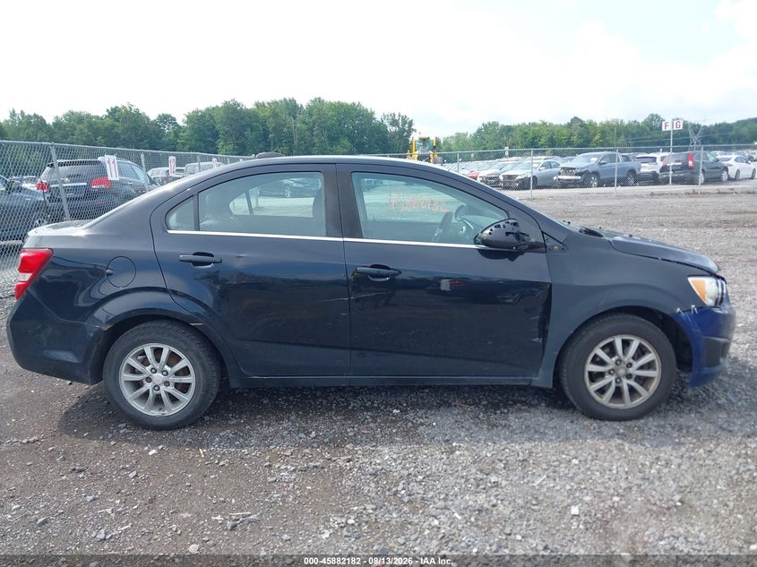 2017 CHEVROLET SONIC auction photo 6