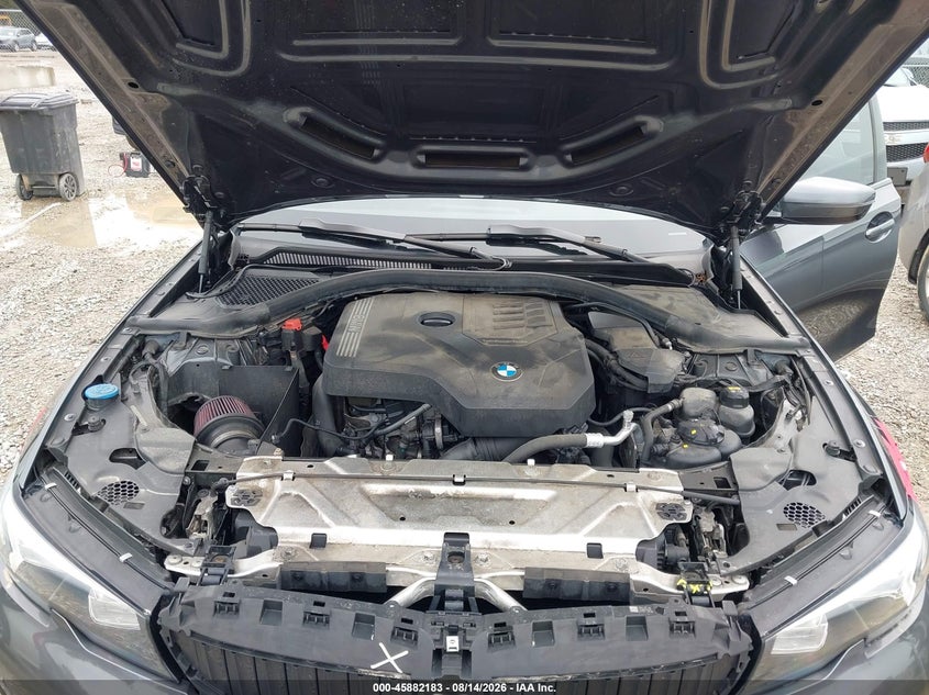 BMW 330I - zdjęcie 10