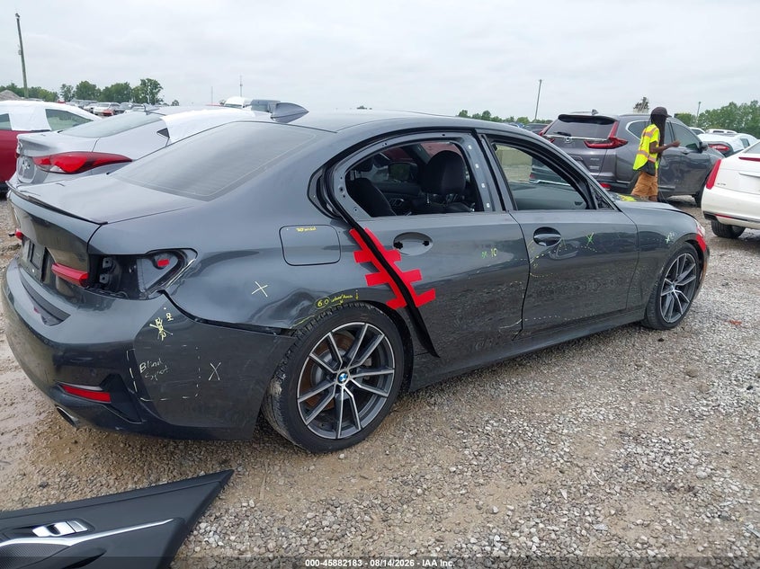 BMW 330I - zdjęcie 18
