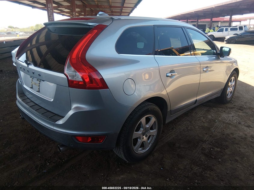 2012 VOLVO XC60 auction photo 4