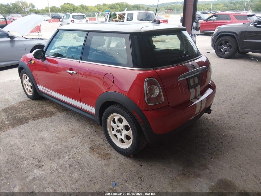 2013 MINI HARDTOP auction photo 3