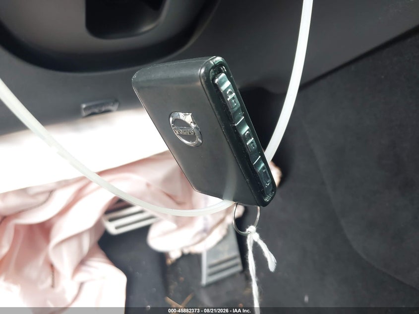VOLVO S60 RECHARGE PLUG-IN HYBRID 2022 VIN 7JRH60FP6NG192918