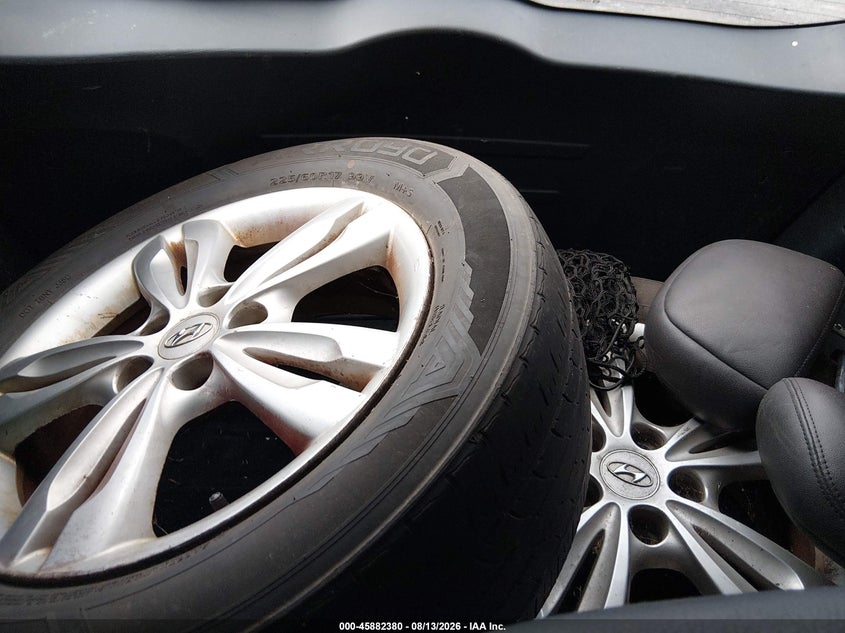 HYUNDAI TUCSON 2013 VIN KM8JUCACXDU556720