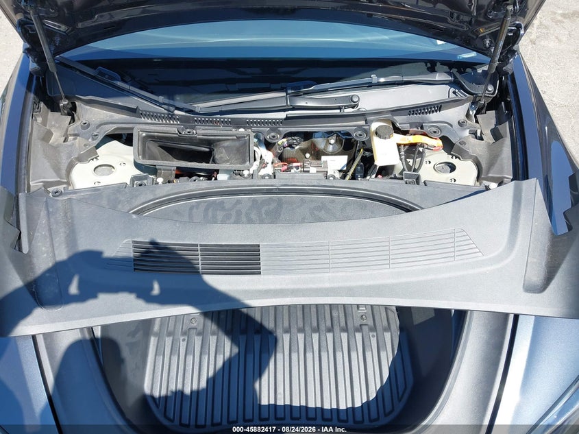 TESLA MODEL 3 - zdjęcie 10