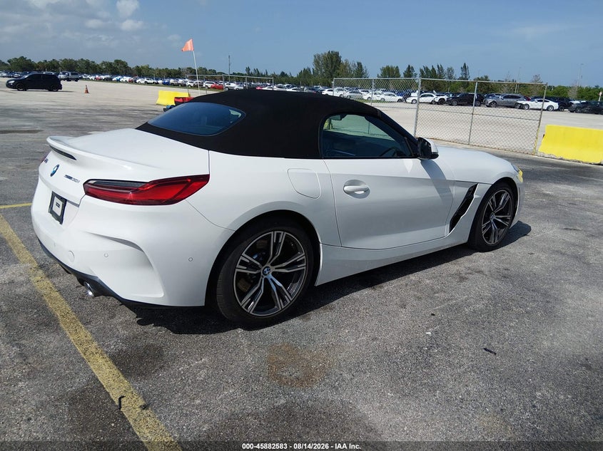 2026 BMW Z4 CABRIO 2.0L I-4 DI, DOHC, VVT, TURBO, PREMIUM , 255HP