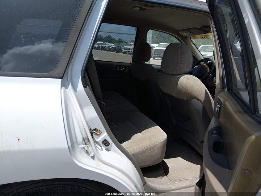 2004 HYUNDAI SANTA FE auction photo 8