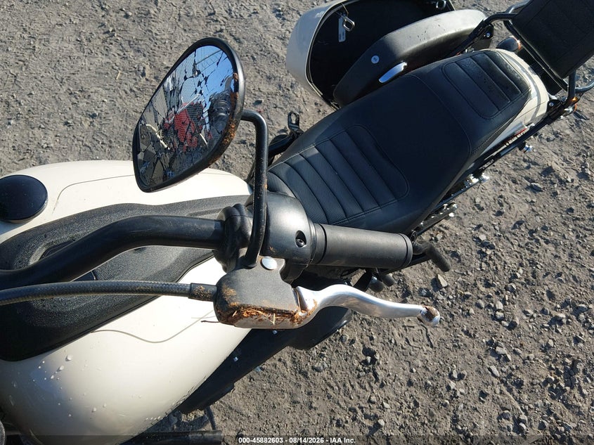HARLEY-DAVIDSON FXLRST 2023