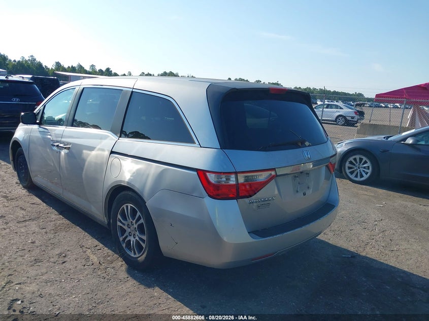 2013 HONDA ODYSSEY auction photo 3