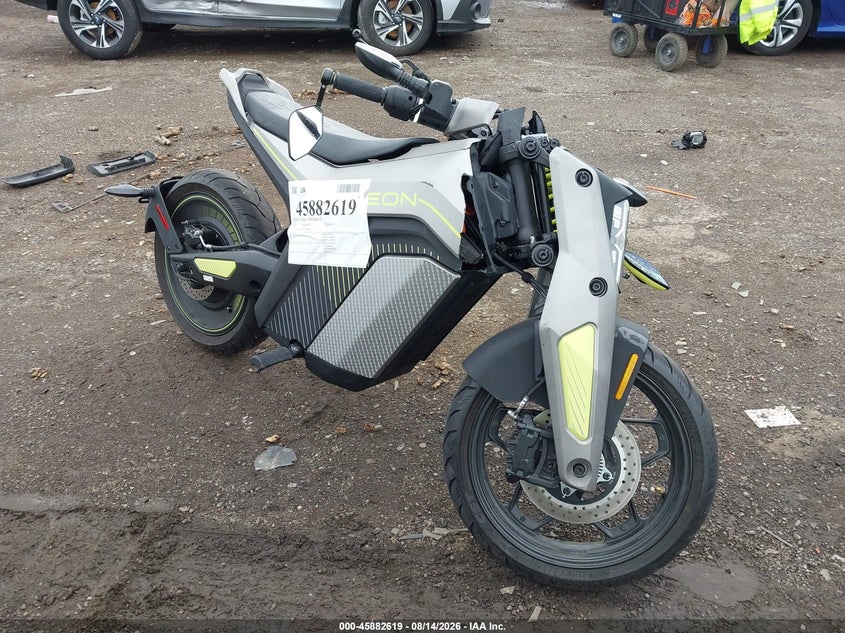 2025 Naxeon Nxwoo