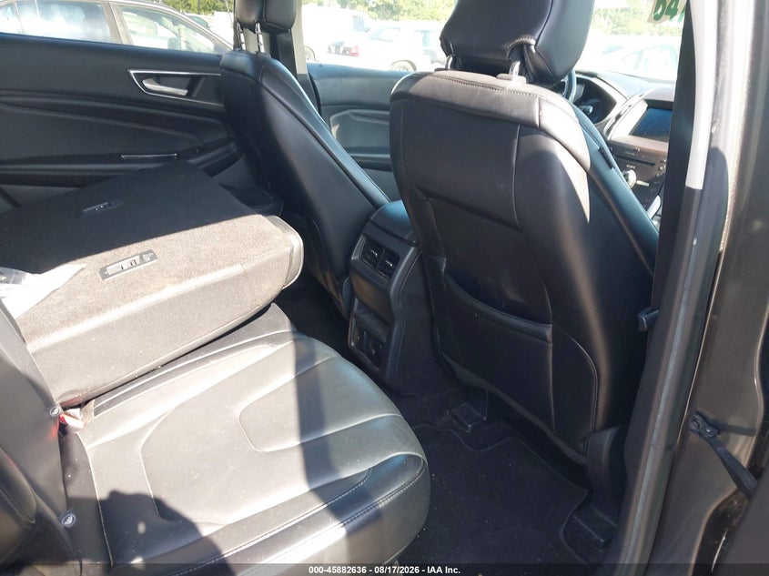 2017 FORD EDGE auction photo 8