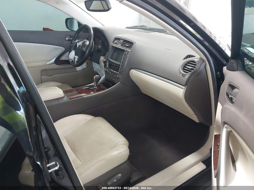 2012 LEXUS IS 250 auction photo 5