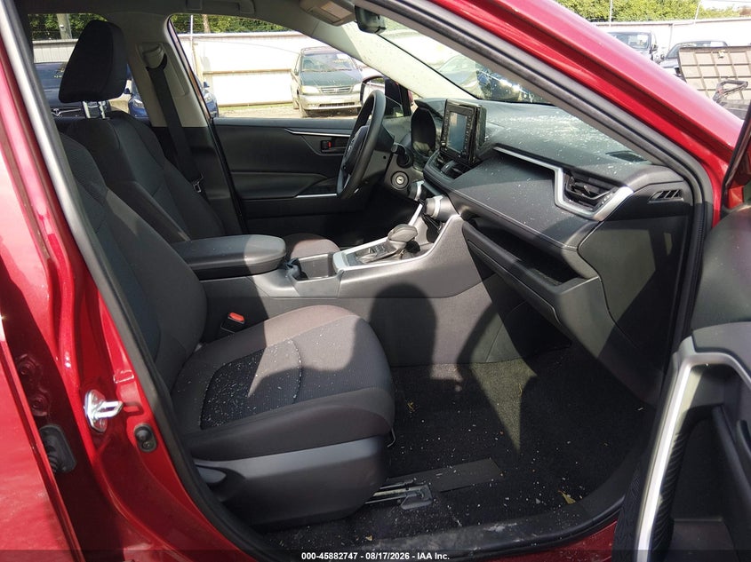 2022 TOYOTA RAV4 auction photo 5