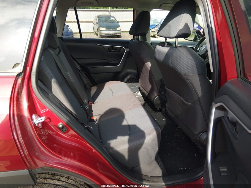 2022 TOYOTA RAV4 auction photo 8