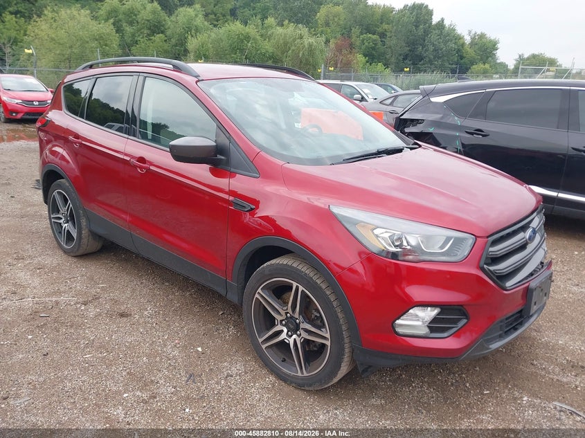 Vin: 1fmcu9hd9kub96850, lot: 46381844, ford escape sel 2019 img_1