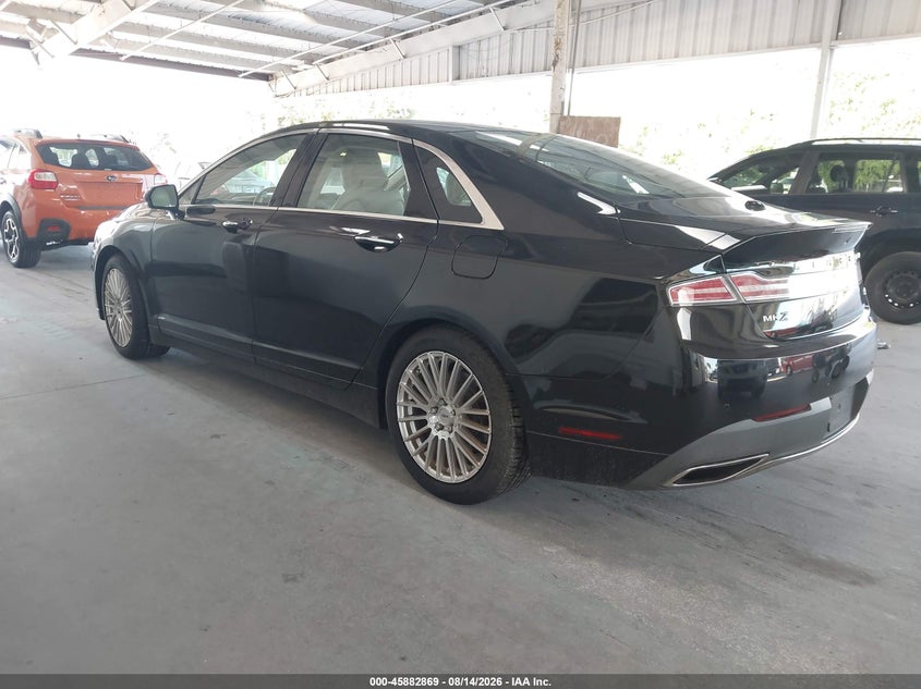 2017 LINCOLN MKZ HYBRID auction photo 3