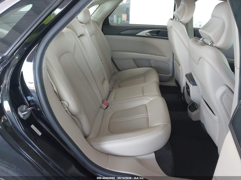 2017 LINCOLN MKZ HYBRID auction photo 8