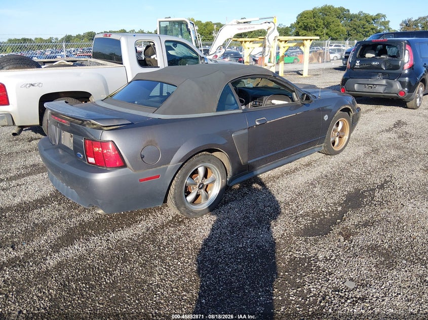 2004 FORD MUSTANG auction photo 4