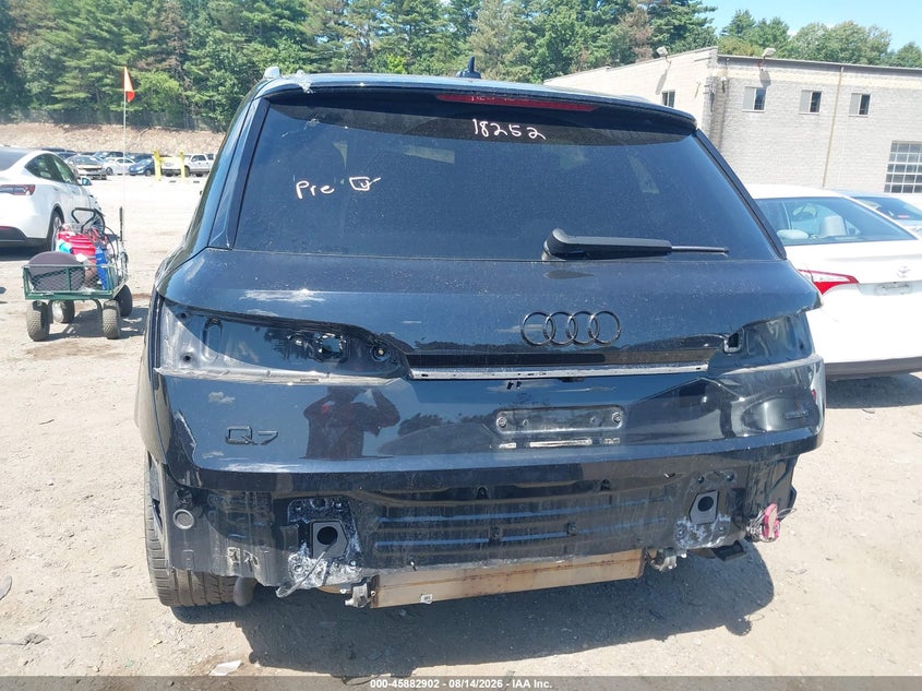 AUDI Q7 - zdjęcie 17