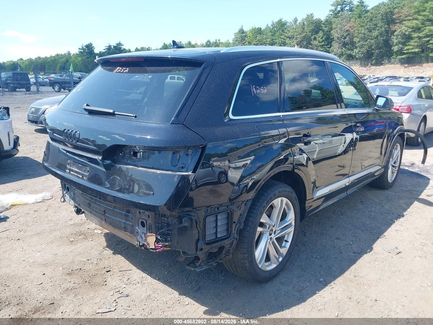 AUDI Q7 - zdjęcie 4