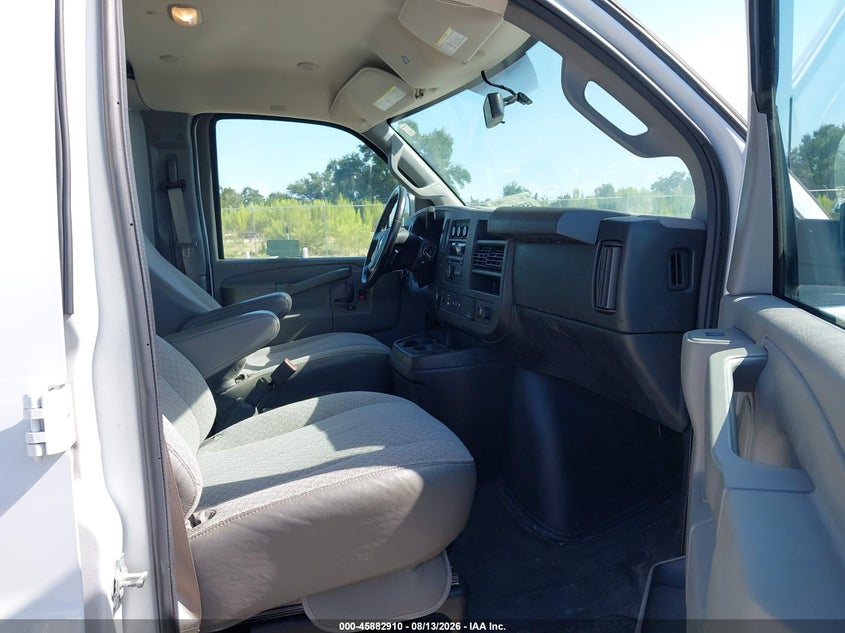 2019 CHEVROLET EXPRESS 2500 auction photo 5