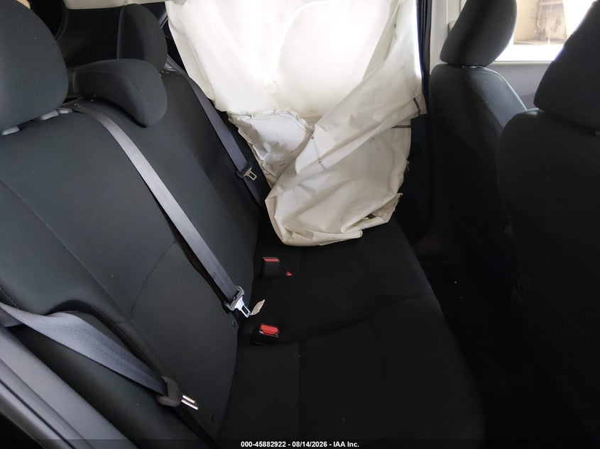 2025 NISSAN KICKS PLAY auction photo 8