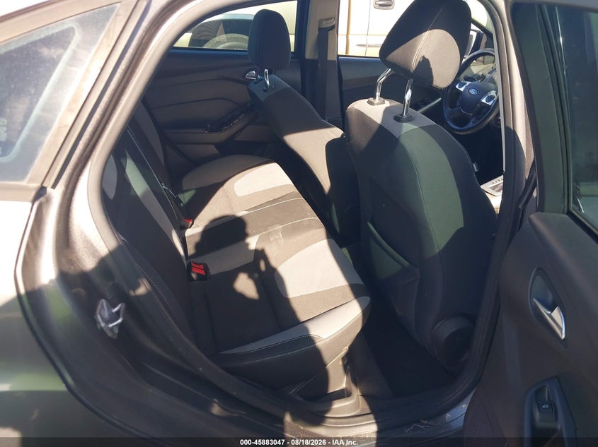 2012 FORD FOCUS auction photo 8