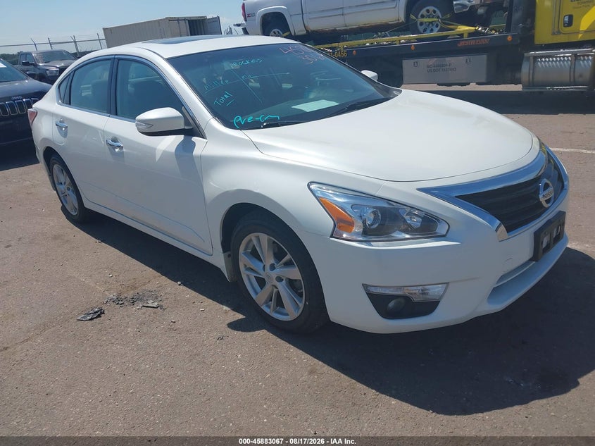 Vin: 1n4al3ap4ec321463, lot: 46382101, nissan altima 2.5 sv 20141