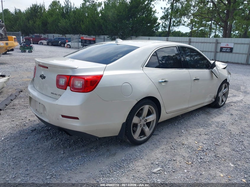 2013 CHEVROLET MALIBU auction photo 4