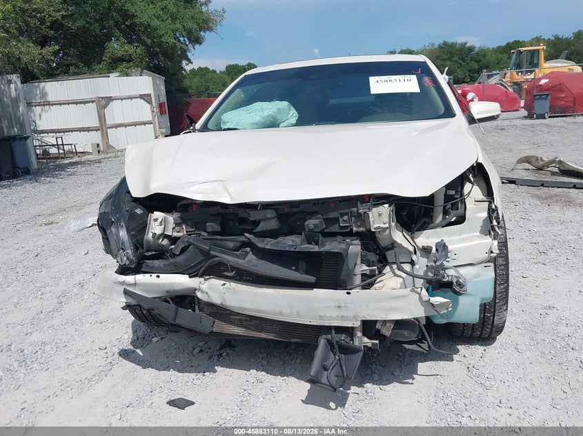 2013 CHEVROLET MALIBU auction photo 6