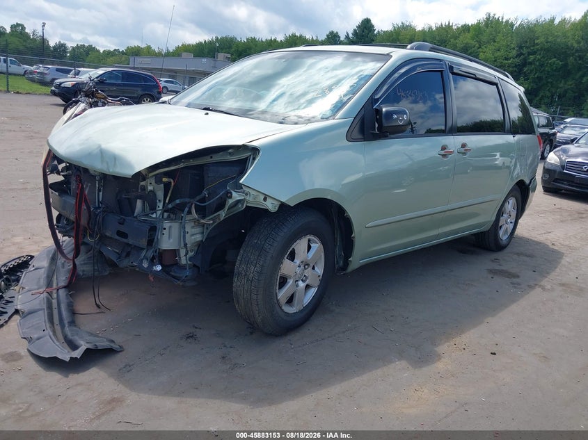 2007 Toyota Sienna, Удар спереду, IAAI, VIN 5TDZK23C77S024838 — фото 2