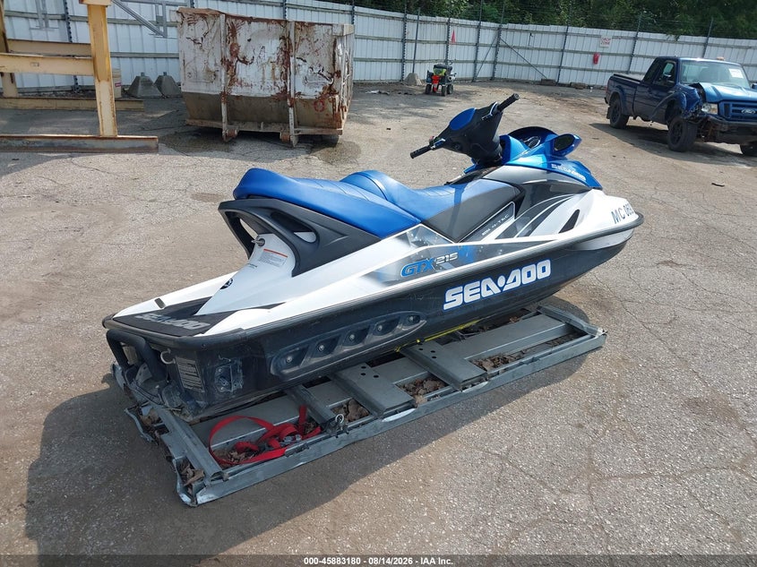 2008 SEADOO GTX-300 LIMITED auction photo 4