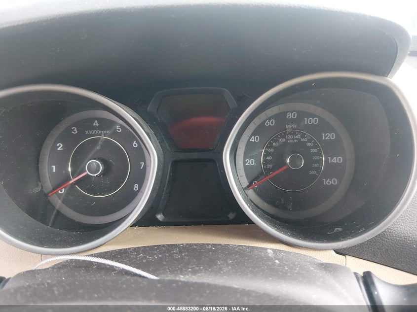 2011 HYUNDAI ELANTRA auction photo 7